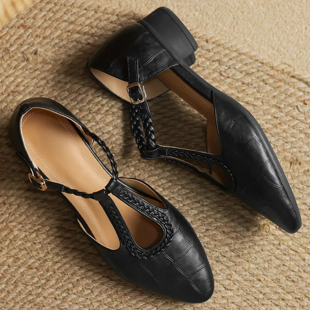 The Elvianne – Braided Leather Shoes