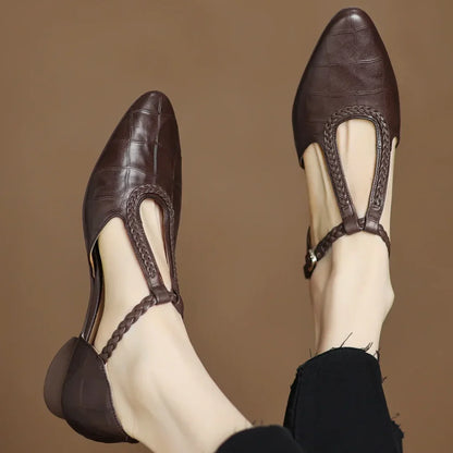 The Elvianne – Braided Leather Shoes