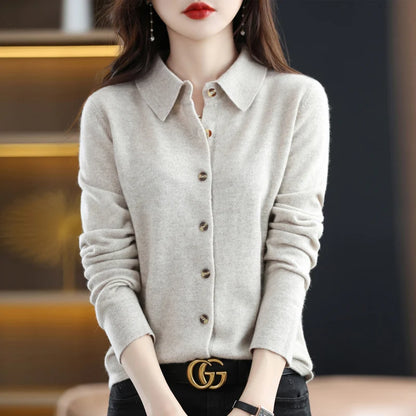 The Meralinne – Elegant Polo-Collar Knit Cardigan