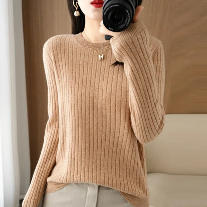 The Arlénise – Soft Striped O-Neck Winter Sweater