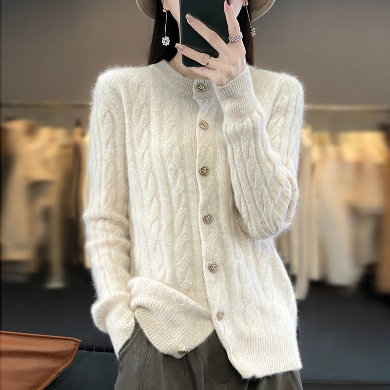 The Marévonne – Mink-Cashmere Blend Winter Cardigan