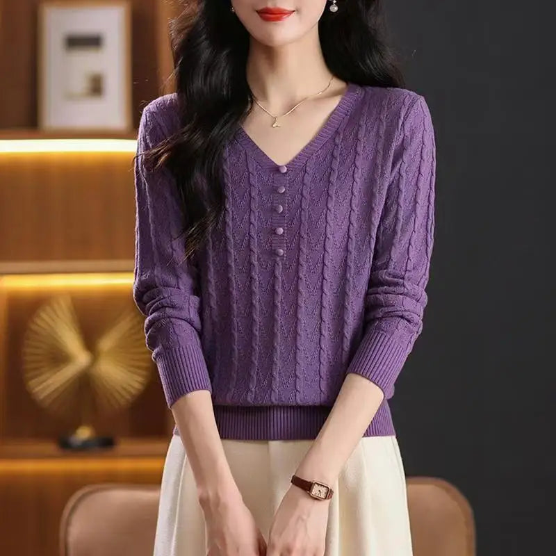 The Selarienne – Elegant V-Neck Button Knit Sweater