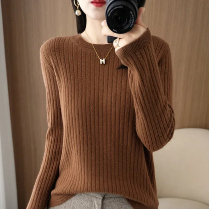 The Arlénise – Soft Striped O-Neck Winter Sweater
