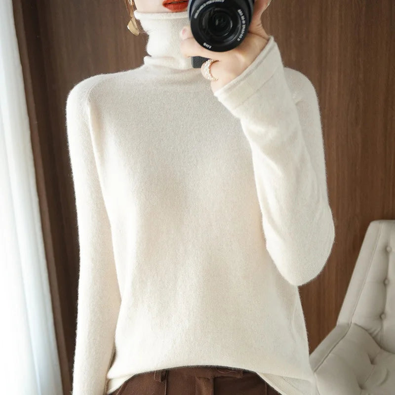 The Elvarine – Warm High-Stretch Turtleneck Knit