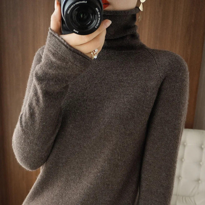 The Elvarine – Warm High-Stretch Turtleneck Knit