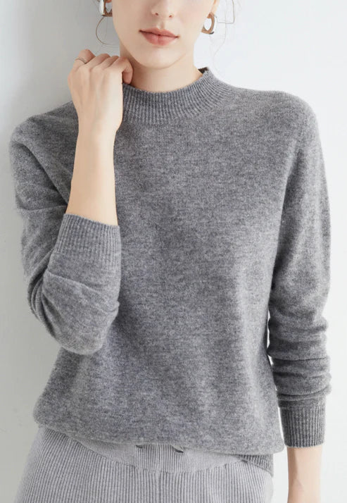 The Casmiora – Ultra-Soft Cashmere Sweater