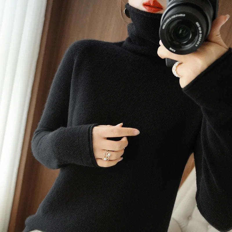 The Elvarine – Warm High-Stretch Turtleneck Knit