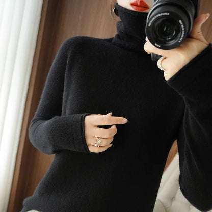 The Elvarine – Warm High-Stretch Turtleneck Knit